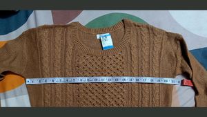 Beautiful Sweater With Front Detailing