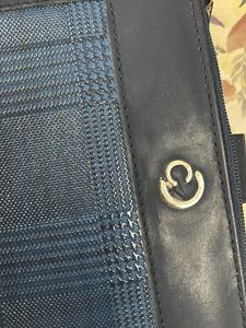 Caprese bifold wallet with zipper compartment