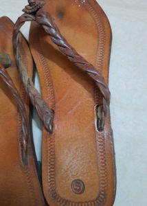 Kolhapuri Pure Leather Chappals