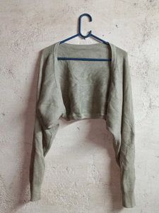 Lightweight Cropped Open-front Shrug