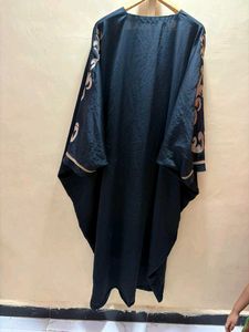 Elegant Black Abaya with Gold Embellishments