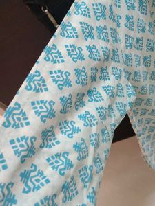 Stylish green &amp; White Printed Kurta