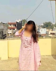 Elegant Pink Kurta Set