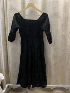 off shoulder black dress
