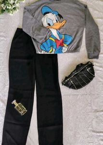 Donald Duck Graphic crop top
