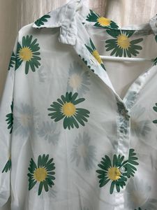 Daisy Print Button Down Tunic Top