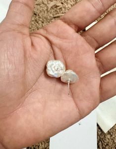 Authenthic Freshwater Pearl Silver Studs
