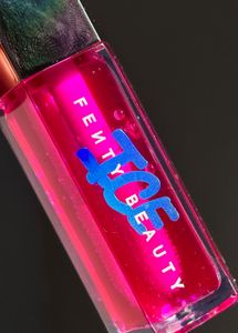 Fenty beauty gloss bomb Ice :- Berry jelly