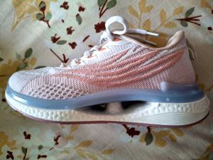 Zudio Pink &amp; White Knit Sneakers
