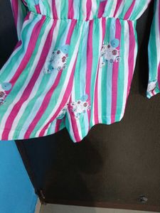 🌈 Stylish Striped Short Jumpsuit Polyester Size S