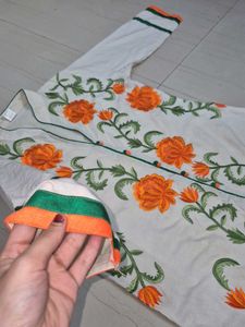Floral Embroided Pure Kashmiri Kurta