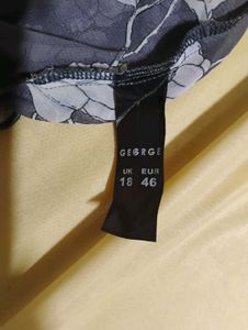 Y2K Sheer Floral Sleeve Top