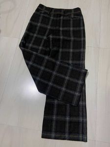 Chic Plaid Wide-Leg Trousers