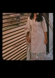 Elegant ivory kurta set with dupatta