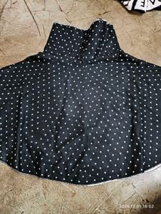 Chic Black &amp; White Polka Dot Dress