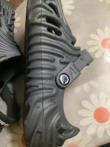 Stylish Grey Foam Clogs