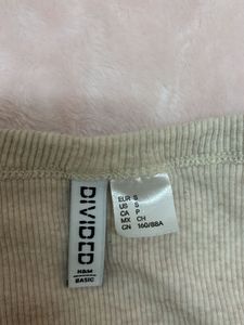 Ribbed Scoop Neck Cropped Top