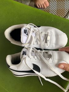 Nike Cortez Classic White Black