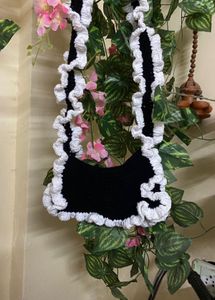 Crochet Ruffle Shoulder Bag