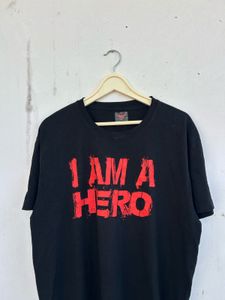 Black 'I AM A HERO' Graphic T-Shirt