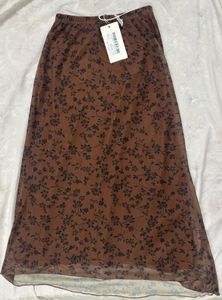 NEWME Floral Print Maxi Skirt