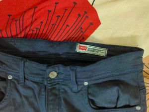 Levi's Men's Dark Wash Jeans