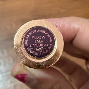 Charlotte tilbury matte revolution lipstick