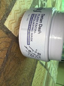 Moody Detan Dash Facial Exfoliating Mask
