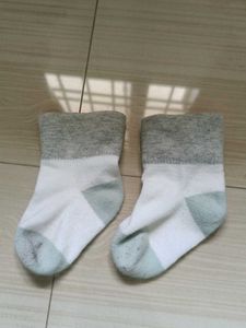 Baby Socks and Mittens Set