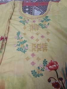 free delivery  Kurta Set with! dupatta!