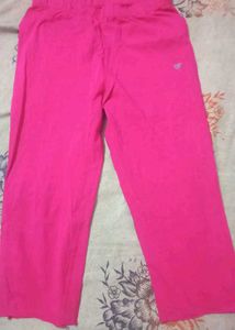 Bright Pink Capri Pants leggings combo