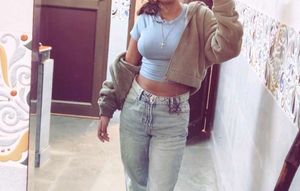 heaven blue body hug crop tee