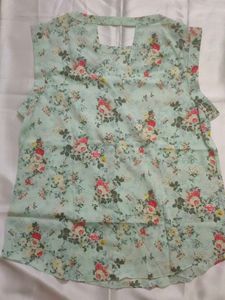 Chic Floral Sleeveless Top