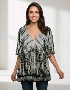 Boho-inspired Tie-Dye Tunic Top🤍