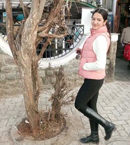 Stylish Pink Puffer Vest