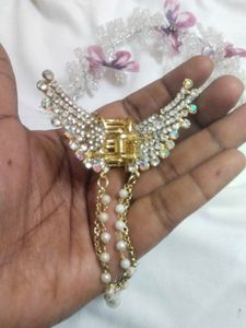 Sparkling Jewelry Set - Necklace, Earrings, More!
