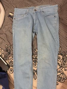 Light Wash Denim Jeans
