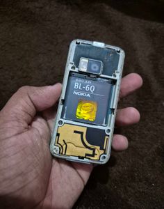 nokia n81