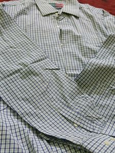 Peter England Men's Checked Shirt