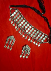 ​4pc Festive Jewelry Set Bundle