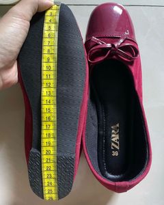 Chic Red Ballet Flats