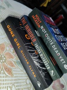 Thrillers by Famous Authors - Set of 3