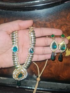 Elegant Emerald & Crystal Dangle Earrings