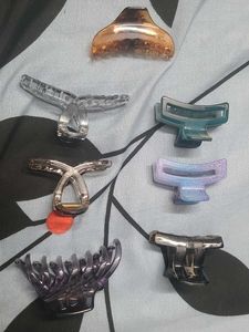 Lot of 7 Hair Claw Clips