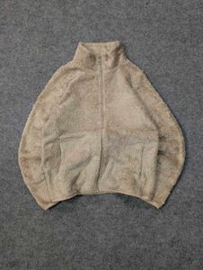 Uniqlo Cozy Fleece Zip-Up Jacket