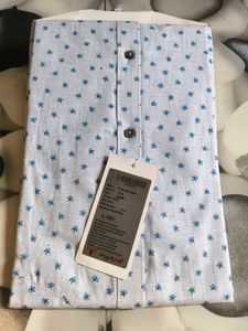 Men's Printed Button-Down Shirt