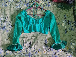 Emerald Green Lace Sleeve Blouse✨