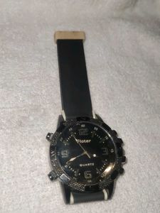 Floter Quartz Watch