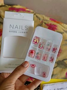 Cute Press-On Nails - 12 Pcs (Any one of ur choice