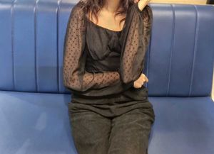 Berrylush Women Solid Black Dobby Weave Top